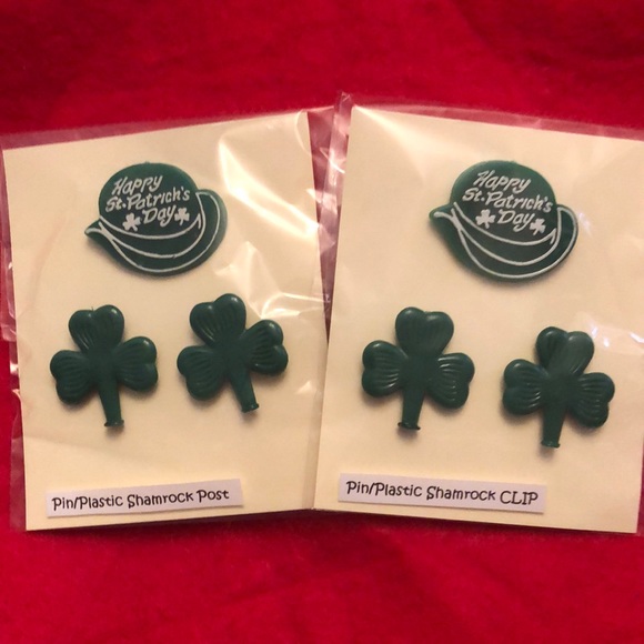 Jewelry - 🌻 (3/$15) St Patrick’s Pin & Earring 2 Sets